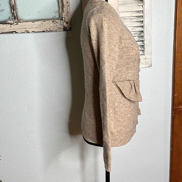Moth Cardigan Sweater Beige Wool Blend Ruffle Womens Size Small - Picture 7 of 9